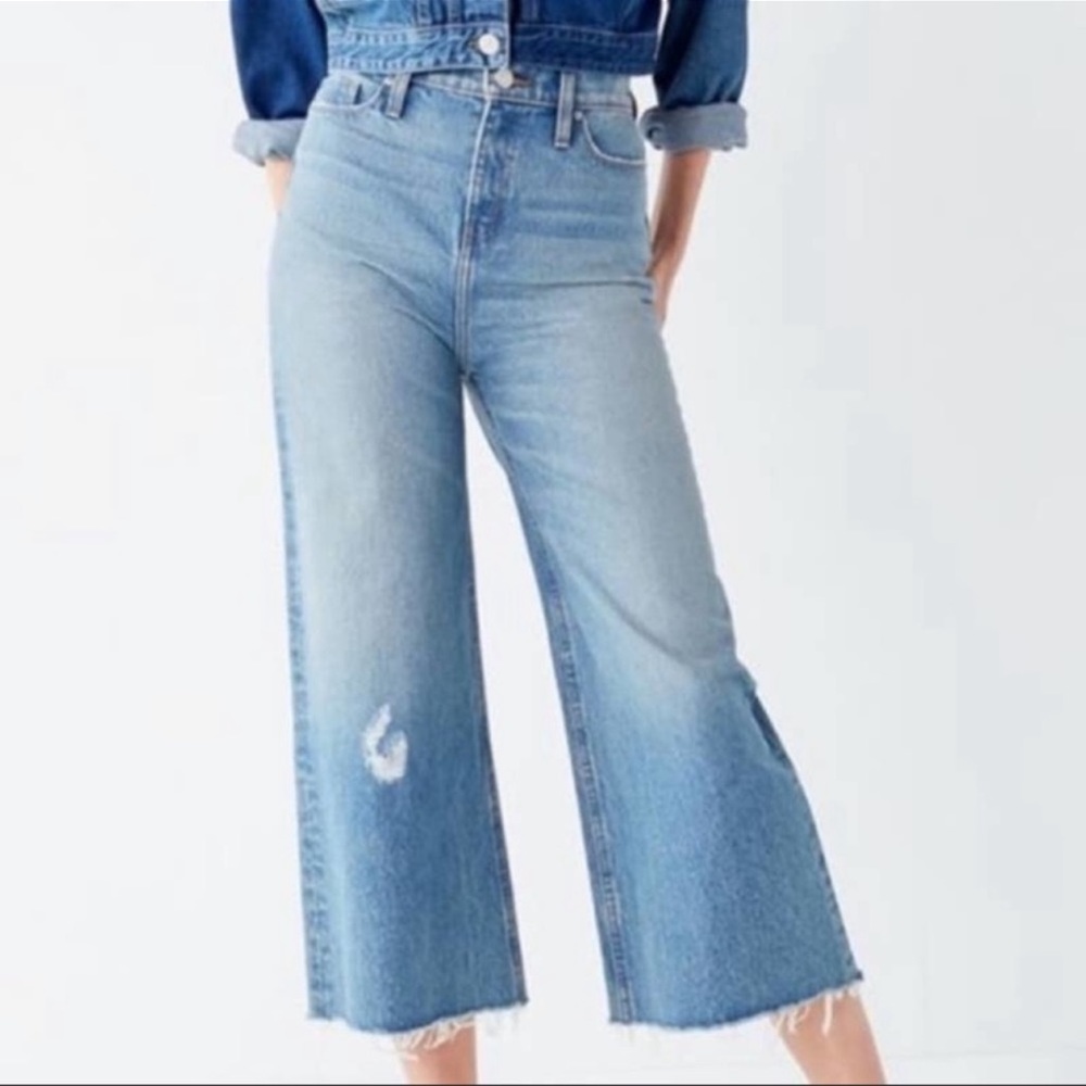Urban Outfitters BDG High Waisted Cropped Wide Leg Jeans